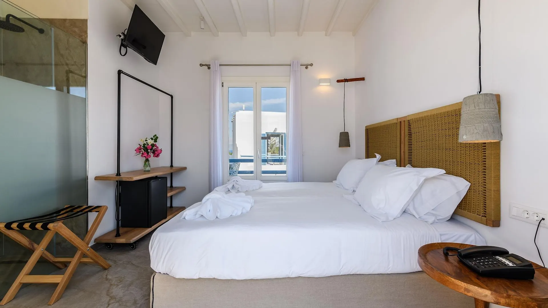 Magas Hotel Mykonos Town 2*,